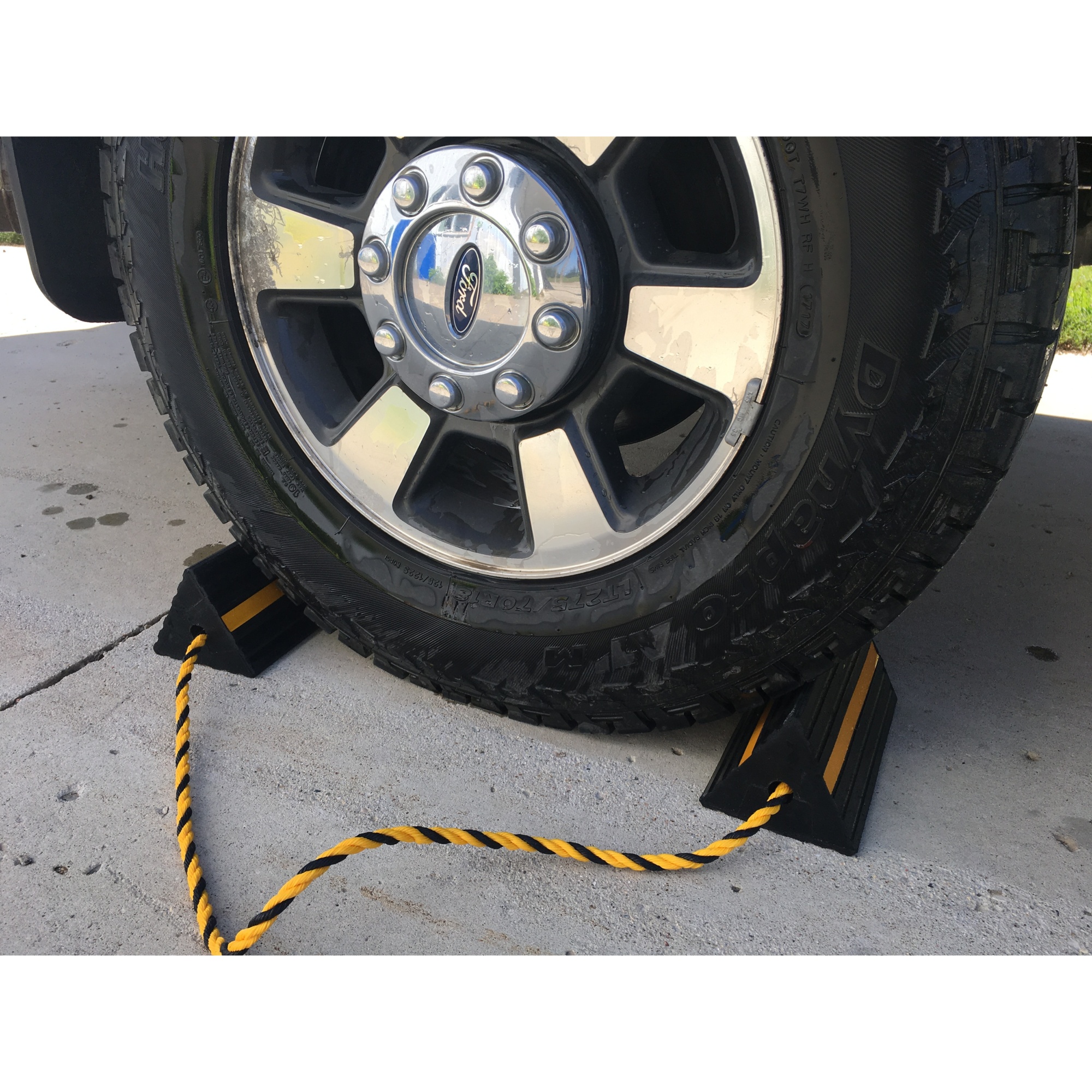 Shop Tuff Heavy-Duty Aircraft Style Wheel Chock Pair - 10in. Width, 5in. Height, Reflective Strip, Anti-Slip, 20-Ton Capacity, Model# STF-105ARCP